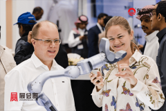 于能源、安防、巡检取功课 